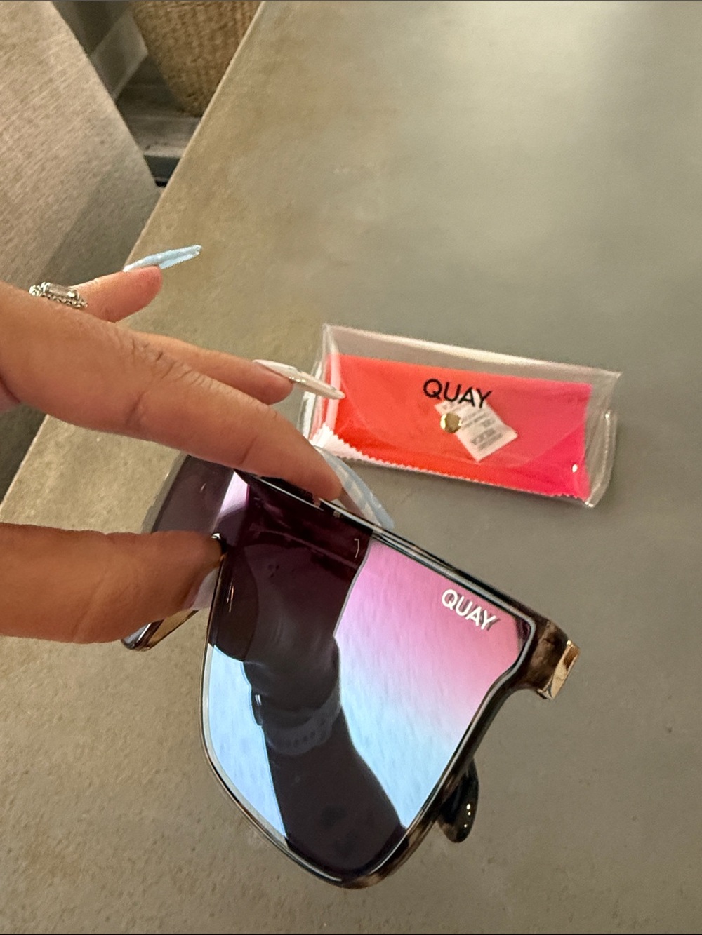 Quay Australia Purple Gradient Shield Sunglasses with Pink Case - Picture 3 of 7